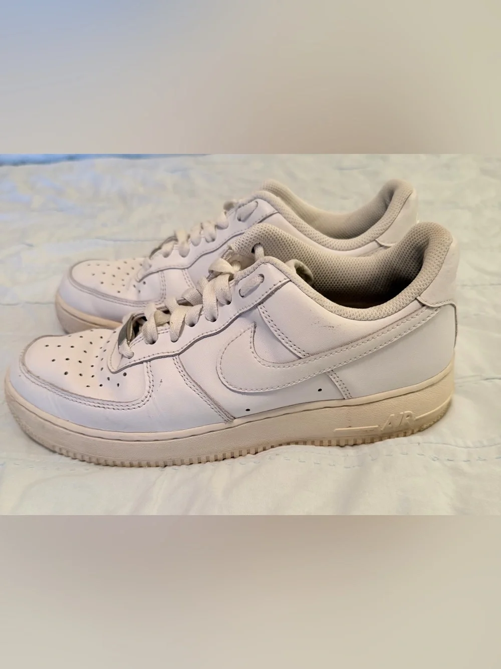 Nike Men’s AF1 Low Leather Sneakers - Off-White